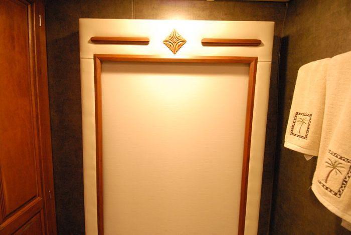 Used 2015 Winnebago Ellipse 42QD