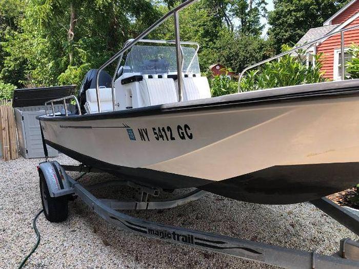 Used 2002 Boston Whaler Montauk 17