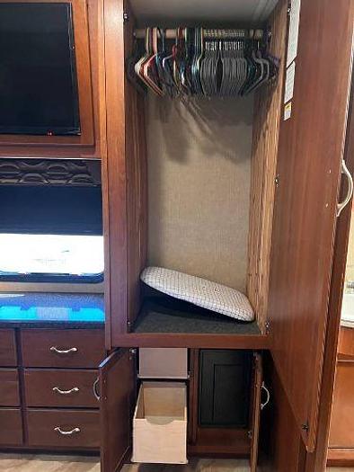 Used 2016 Fleetwood Bounder 34T