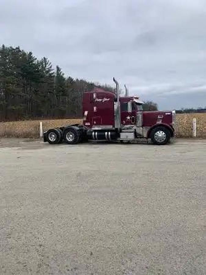 Used 2004 Peterbilt 379