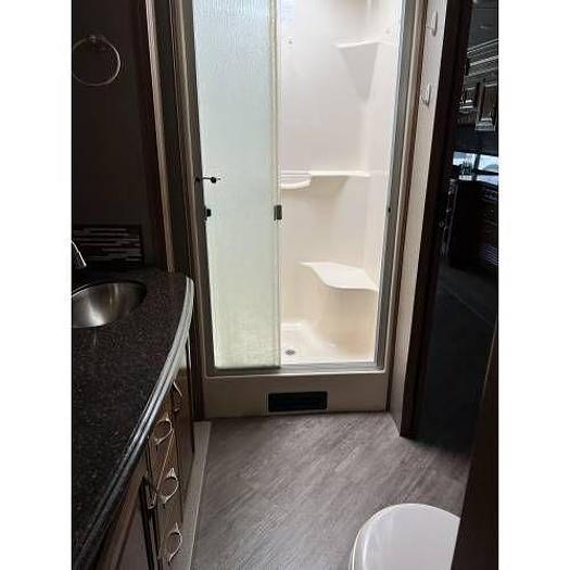 Used 2017 Fleetwood Pace Arrow LXE 38F