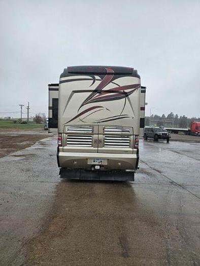 Used 2005 Country Coach Affinity 730