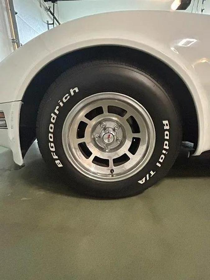 Used 1982 Chevrolet Corvette Stingray