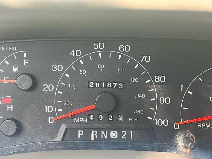 Used 2001 Ford Super Duty F-250 Lariat Flatbed