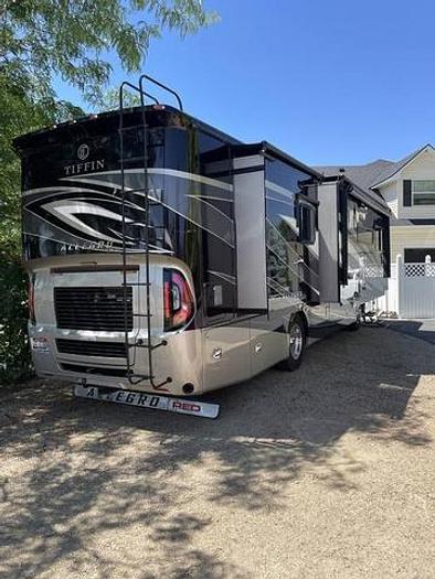 Used 2019 Tiffin Motorhomes Allegro Red 33 AA