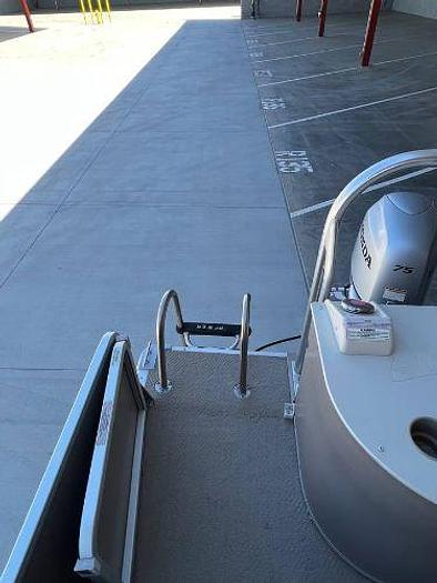 Used 2014 Premiere Leisure 200 Pontoon Boat