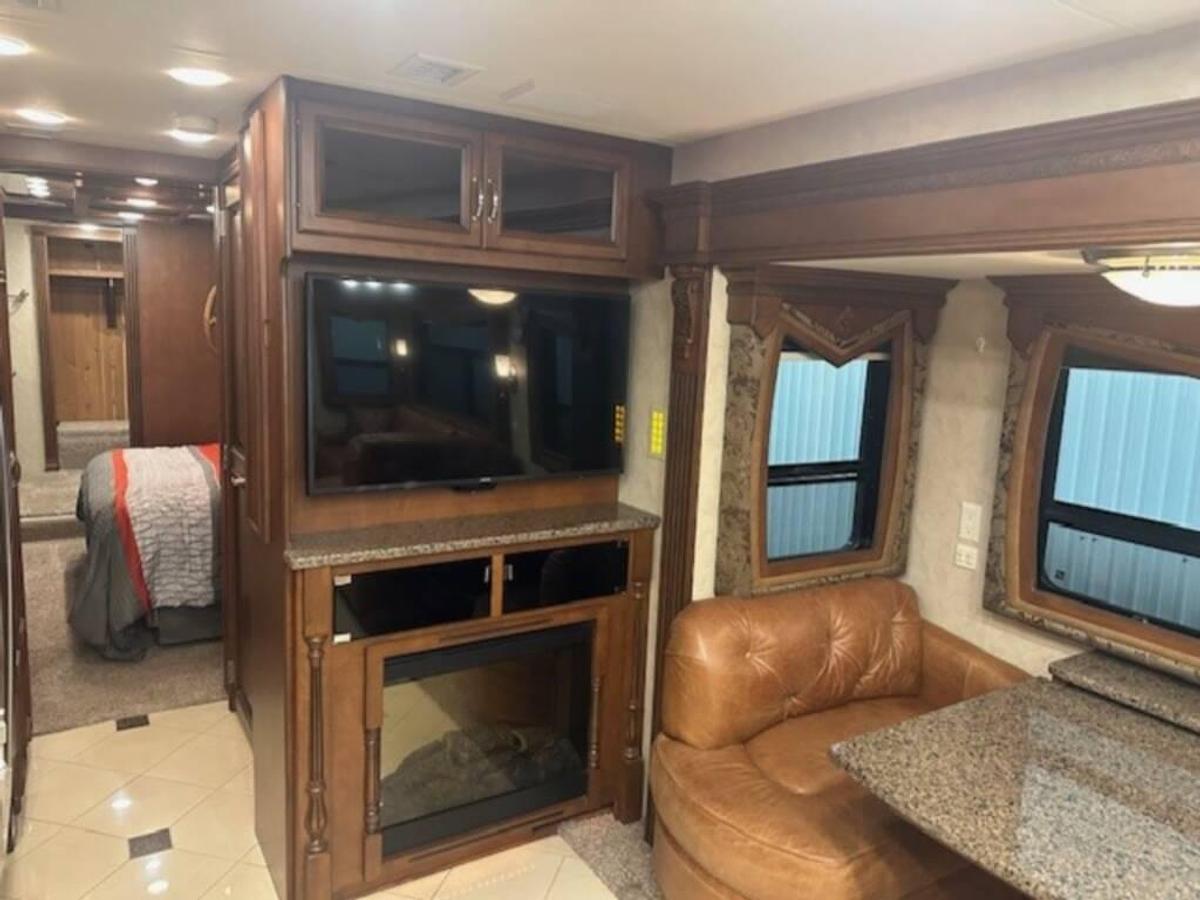 Used 2010 Entegra Cornerstone 45RB