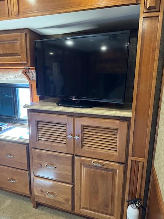 Used 2014 Tiffin Phaeton 40QBH