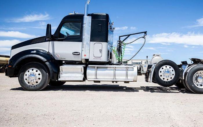 Used 2020 KENWORTH T880