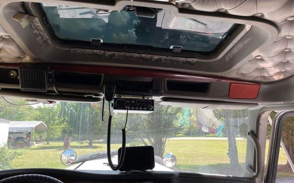 Used 2007 Kenworth W900L