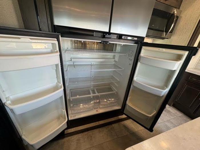 Used 2021 Grand Design Momentum M-Class 381M