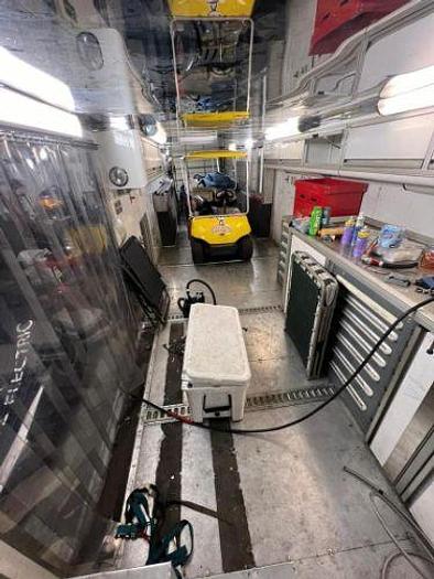 Used 2020 International LT625 2004 53' Stacker Trailer