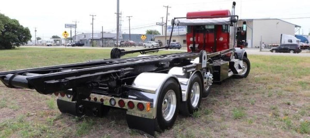 Used 2013 Kenworth T800