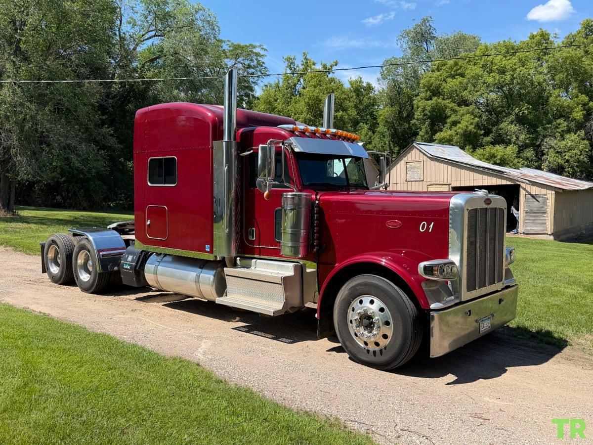 Used 2020 Peterbilt 389