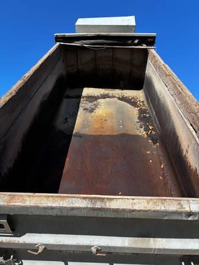 Used 2007 Freightliner FLD120SD Tri-Axle Dump Truck