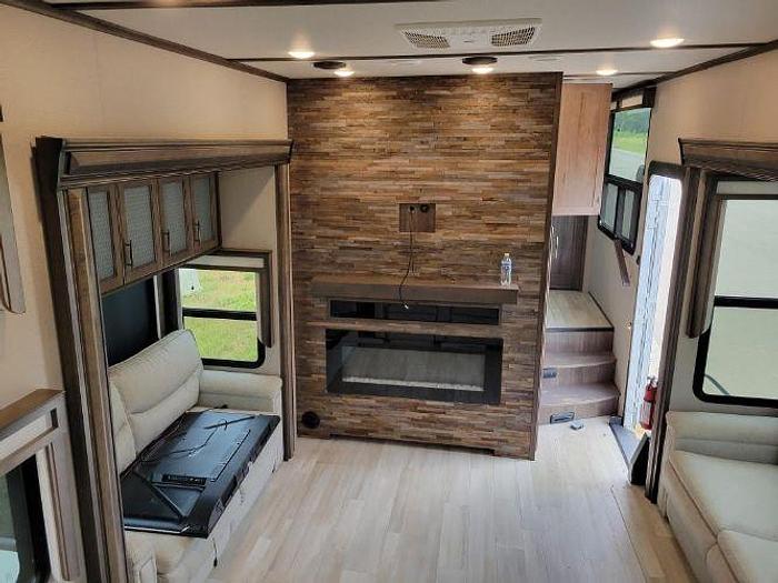 Used 2021 Grand Design Solitude 390RK