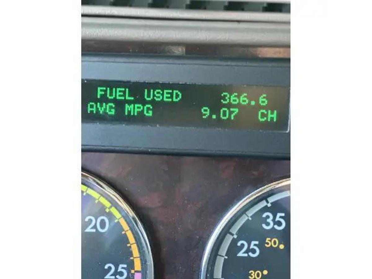 Used 2005 Kingsley Custom Coach