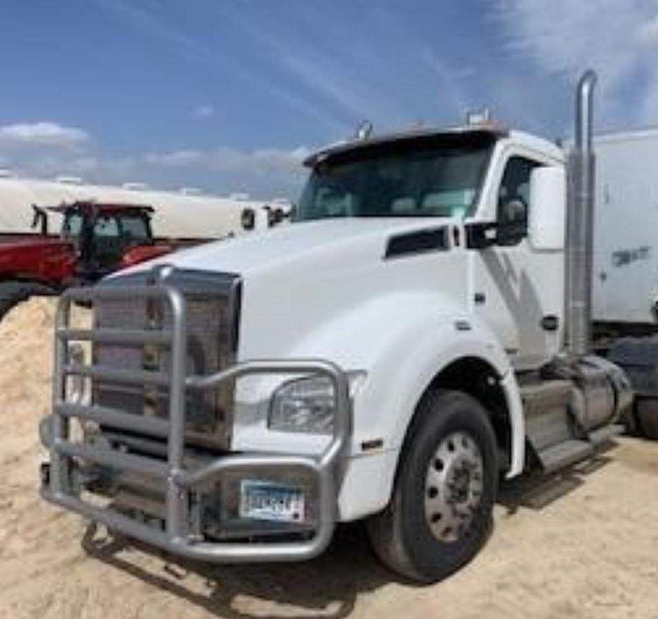 Used 2020 Kenworth T880