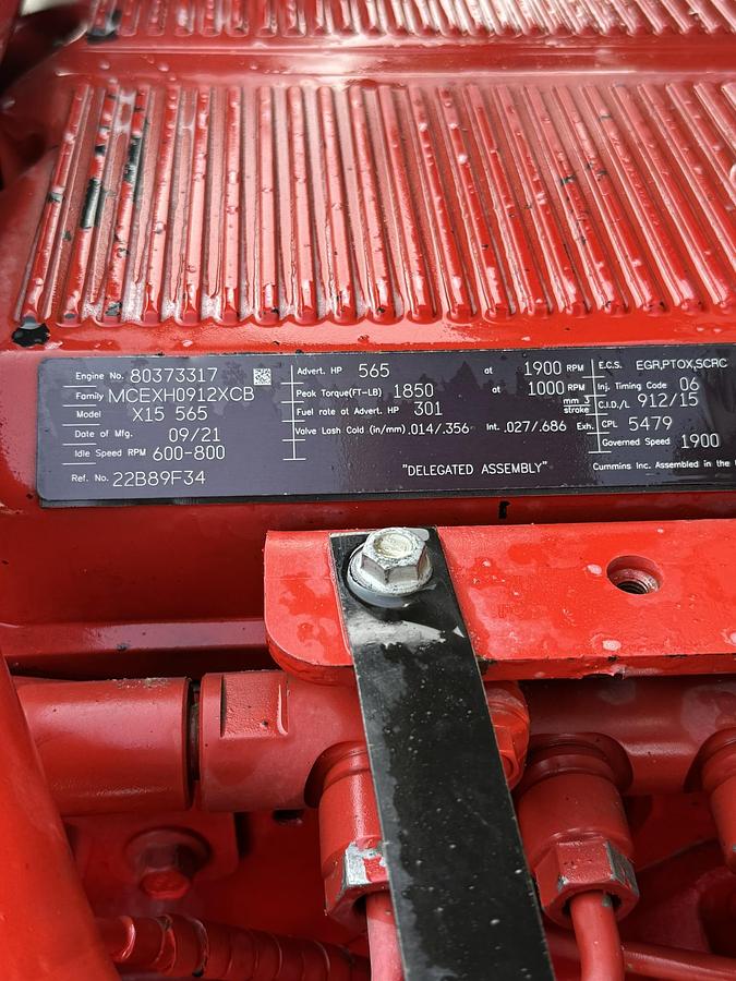 Used 2022 International HX520