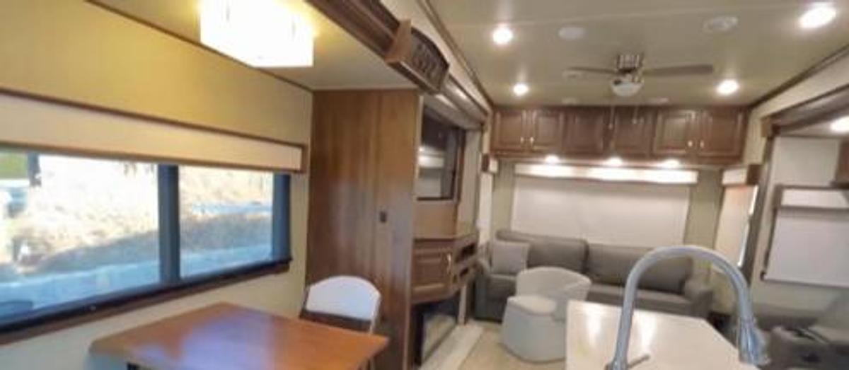 Used 2020 Forest River Columbus 366RL