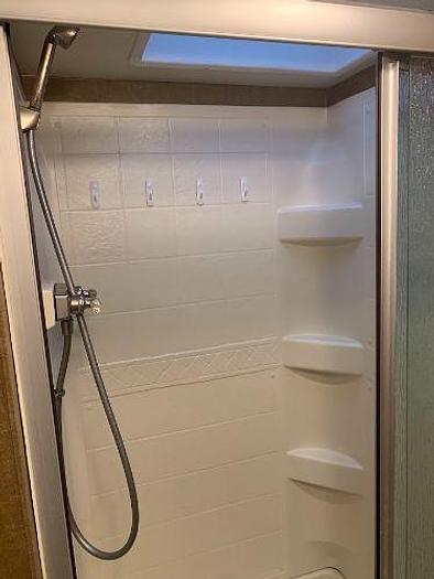 Used 2015 Thor Motor Coach Axis 25.2