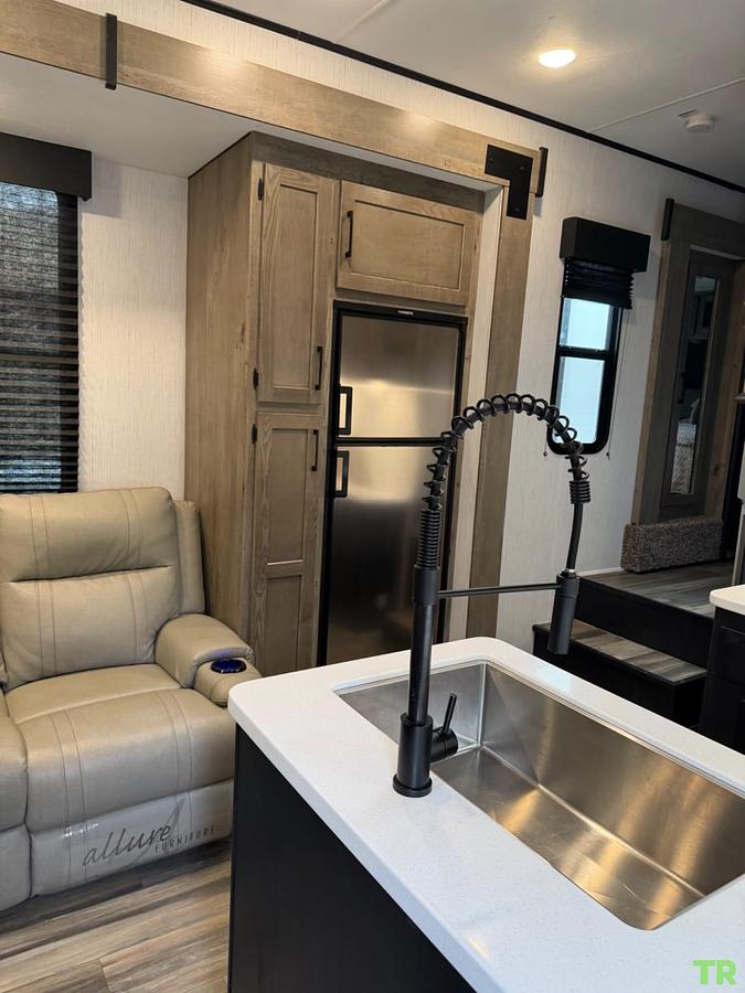 Used 2021 Heartland Gravity 3610 Fifth-Wheel Toy Hauler