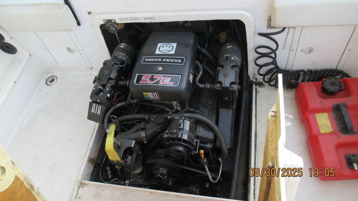 Used 2000 Sea Swirl Striper