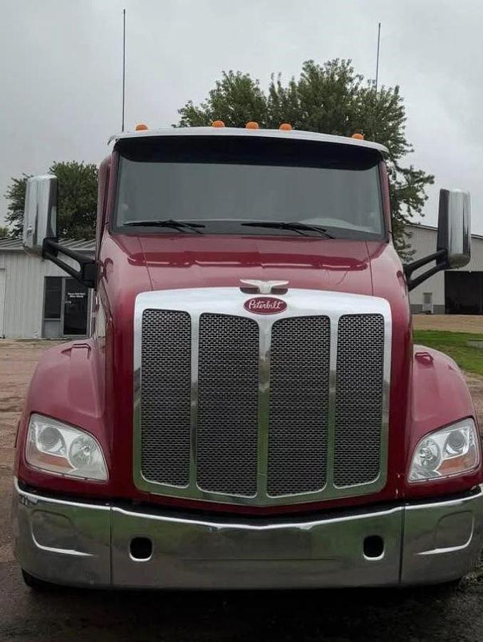 Used 2020 Petebitl 579