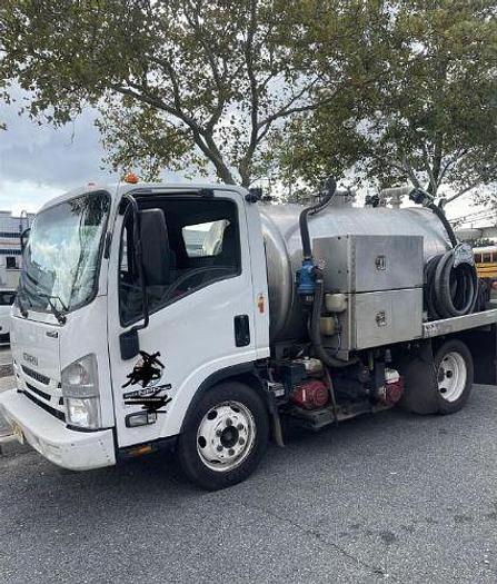 Used 2019 ISUZU NPR HD