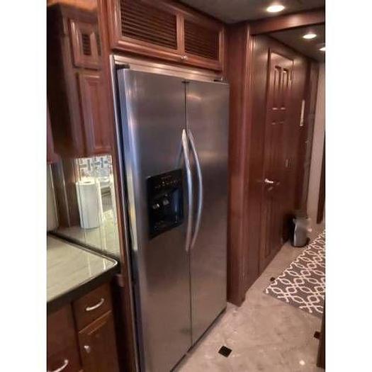 Used 2009 Newmar Essex 4517