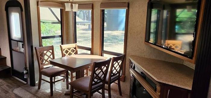 Used 2017 Prime Time Manufacturing Crusader