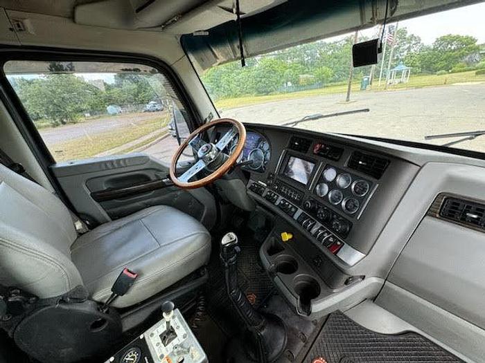 Used 2015 KENWORTH T880 Dump Truck