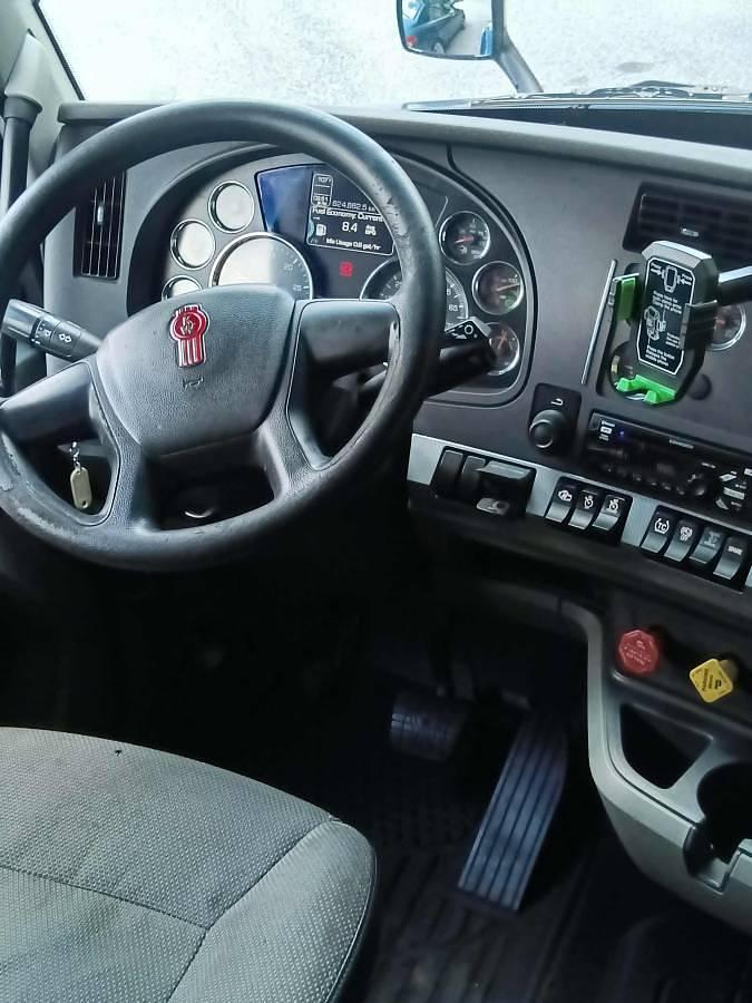 Used 2021 Kenworth T680