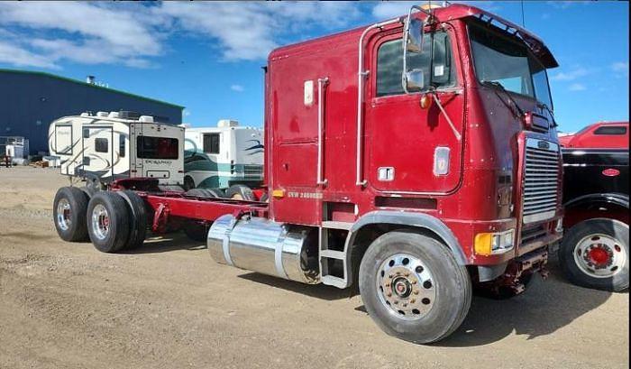 Used 1997 Freightliner FLB75