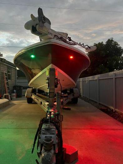 Used 2008 Mako 2201 with Trailer