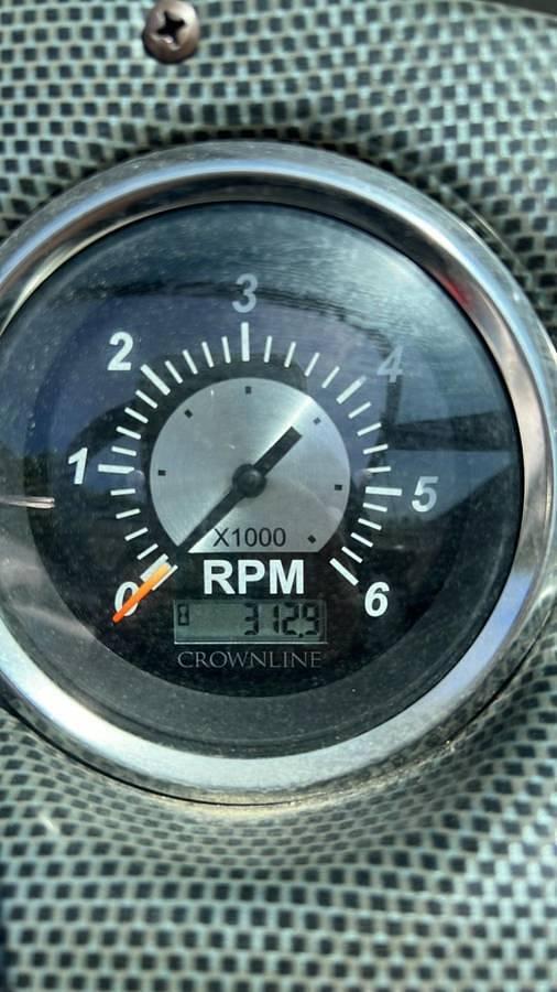 Used 2008 Crownline 305