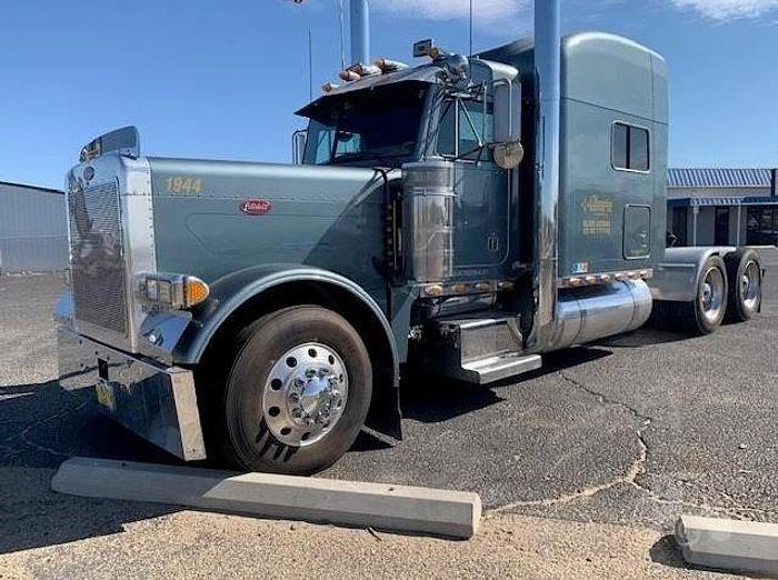 Used 2004 Peterbilt 379 EXHD