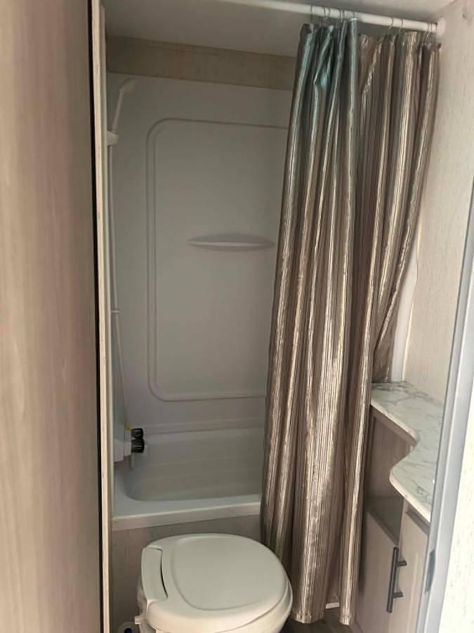 Used 2022 Coleman Lantern 285BHWE Travel Trailer