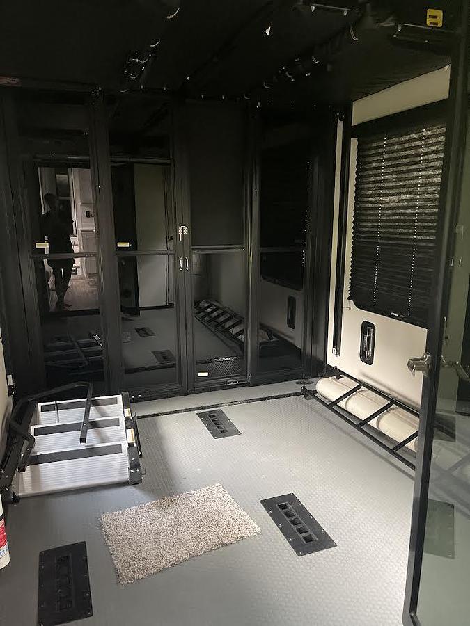 Used 2022 Keystone Fuzion 373 Fifth Wheel Toy Hauler