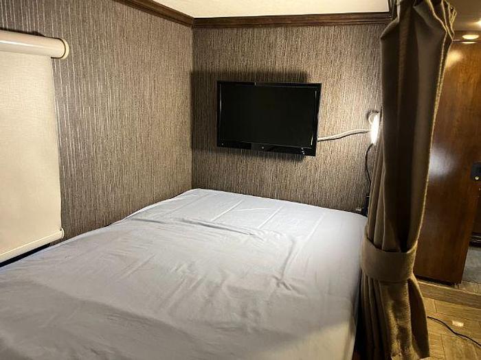 Used 2019 Thor Motor Coach Aria 4000