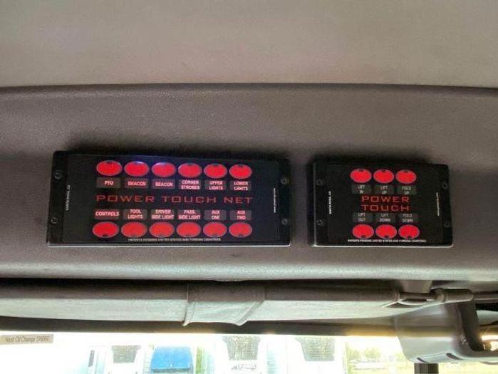 Used 2006 Peterbilt 378 Wrecker Tow Truck