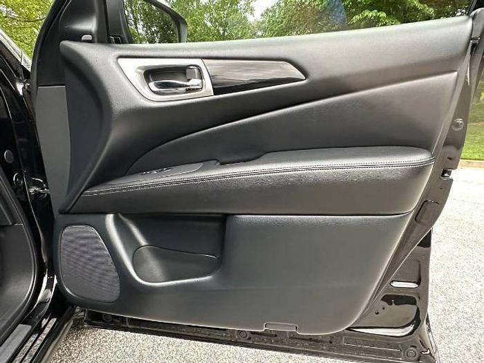 Used 2019 Nissan Pathfinder SV