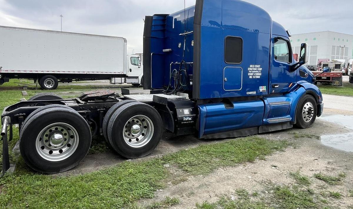 Used 2019 PETERBILT 57