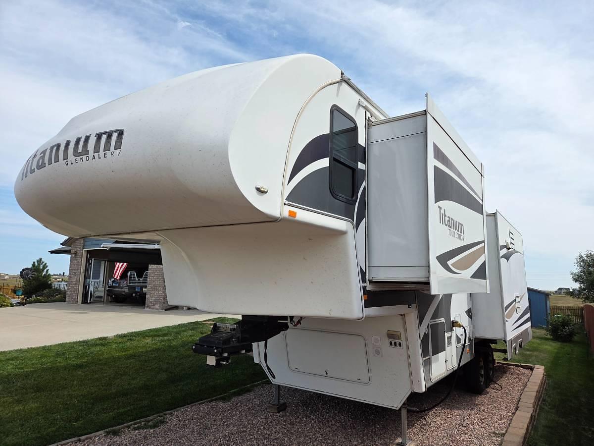 Used 2009 Glendale Titanium 30E35SA