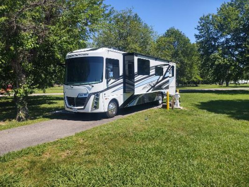 Used 2024 Forest River Georgetown 7 Series GT7 36D7 | Bath & a Half | King Bed | Bunks | Only 19,820 Miles