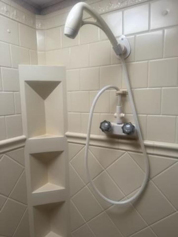 Used 2006 Keystone Montana 1647598 Fifth Wheel 