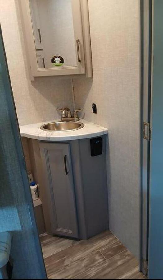 Used 2024 Thor Motor Coach Hurricane 35M Class A Motorhome