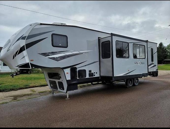 Used 2022 Forest River Cherokee Wolf Pack 315PACK12