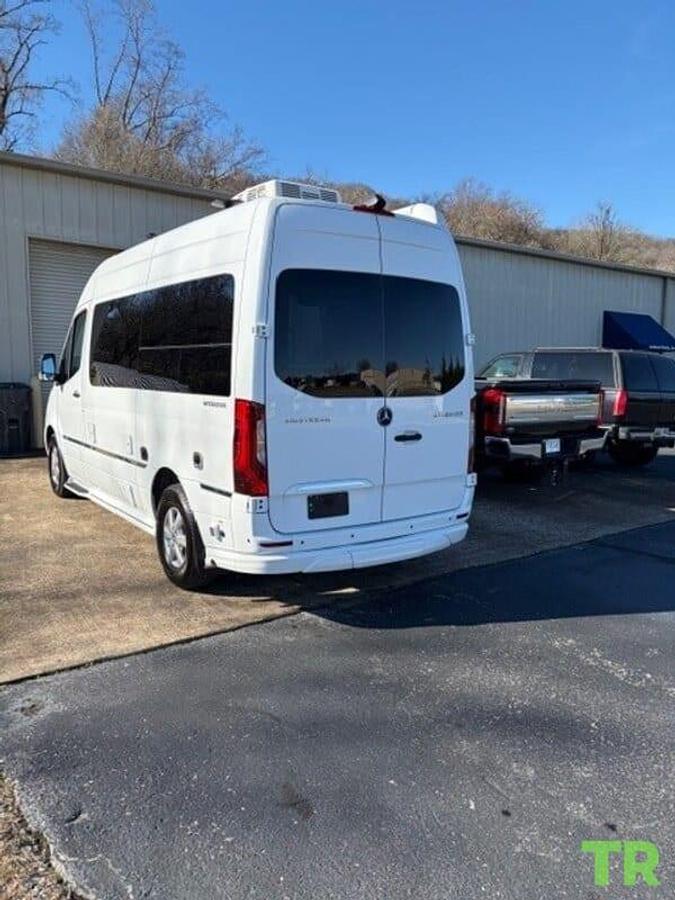 Used 2023 Airstream Interstate 19