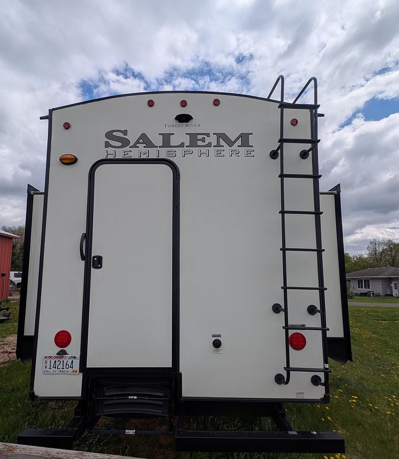 Used 2022 Forest River Salem Hemisphere 356qb